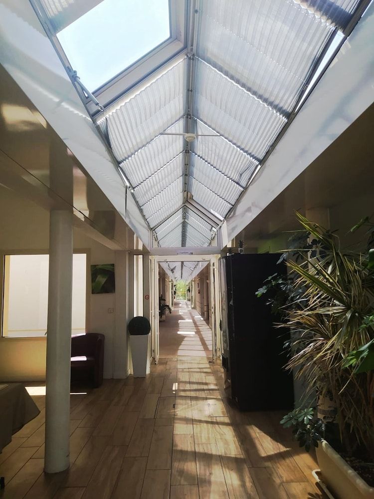 Hôtel L'ile Du Saussay 2