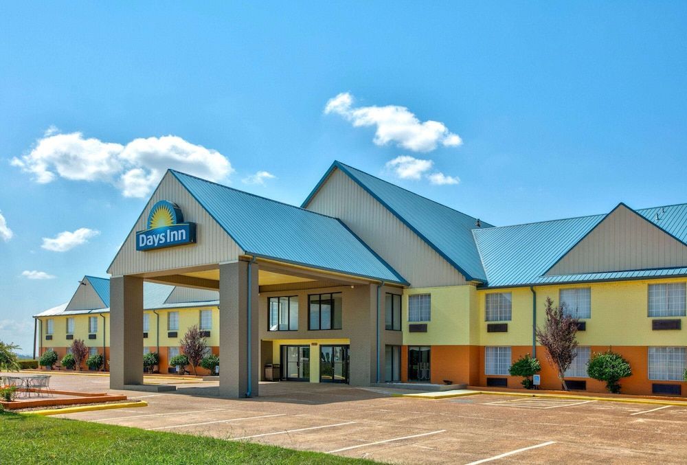 Days Inn by Wyndham Tunica Resorts 1