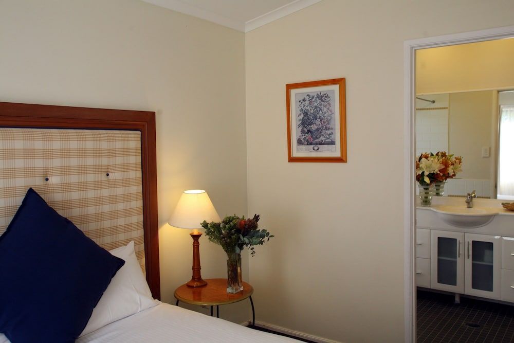 Hunter Valley Resort, Hunter Farm Adventure Centre & 4 Pines at the Farm 2