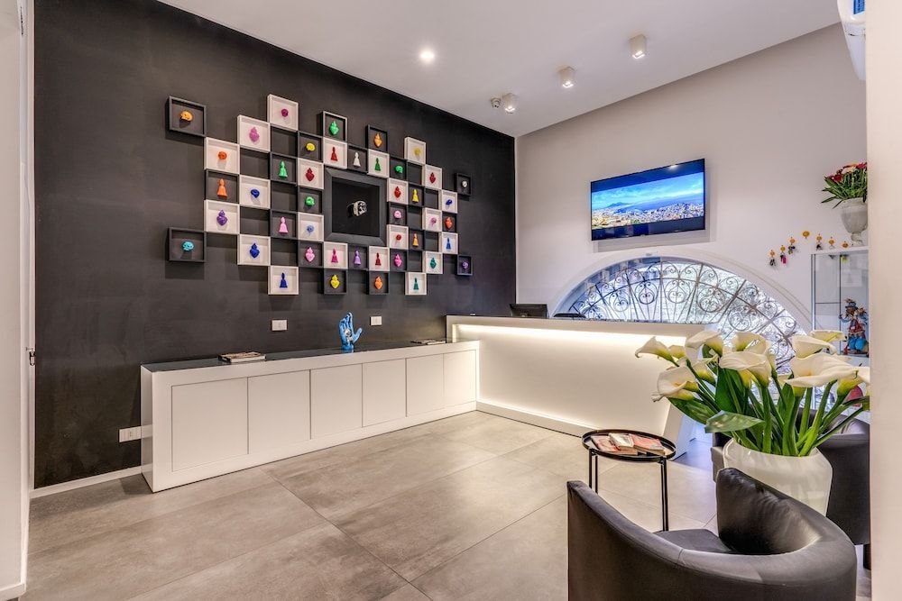 Gallery Suite Naples 2
