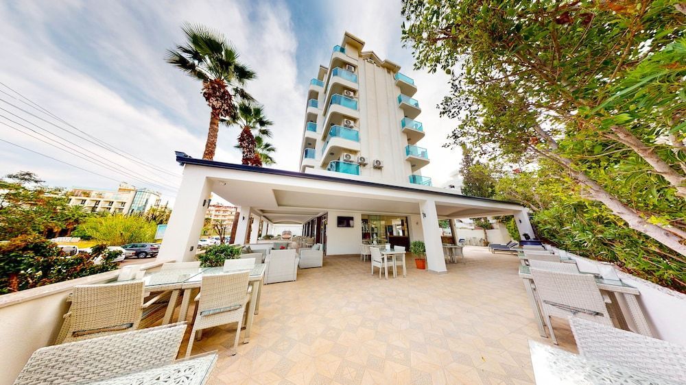 Moda Beach Hotel 1