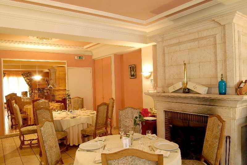 Logis Hôtel Restaurant Aux Maisons 1