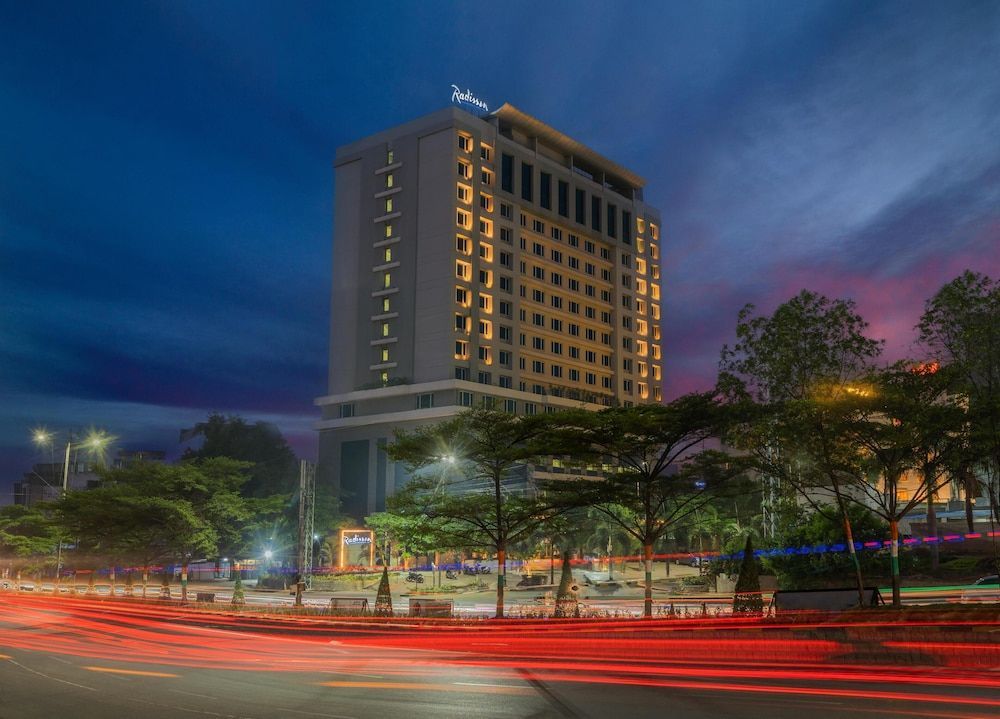 Radisson Hyderabad Hitec City 1