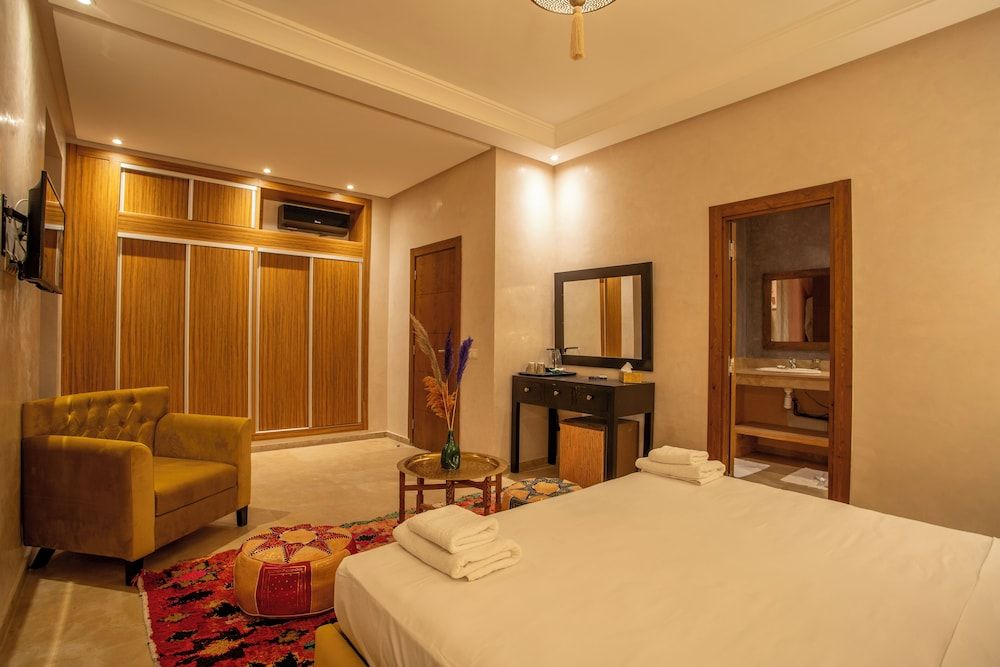 Riad Azia 2
