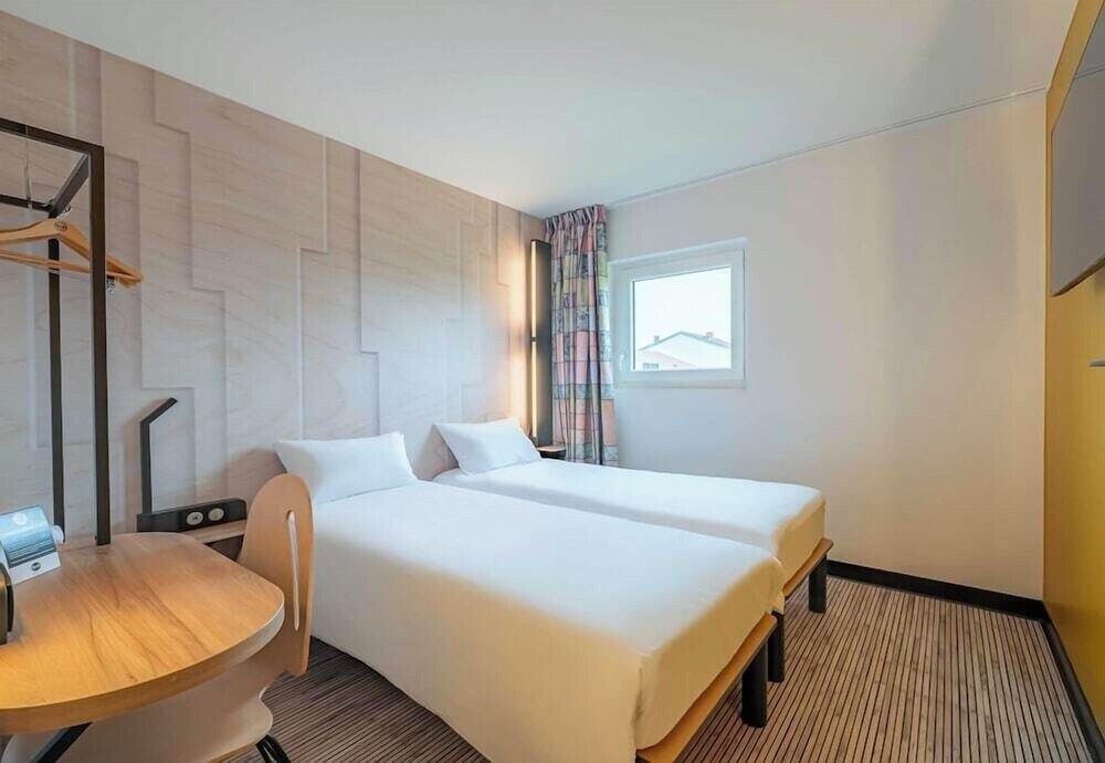 B&B HOTEL Mâcon Sud 3 étoiles 1