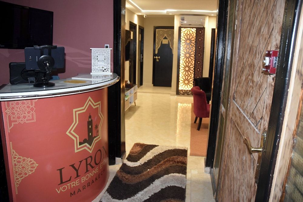 Lyron Hostel 1