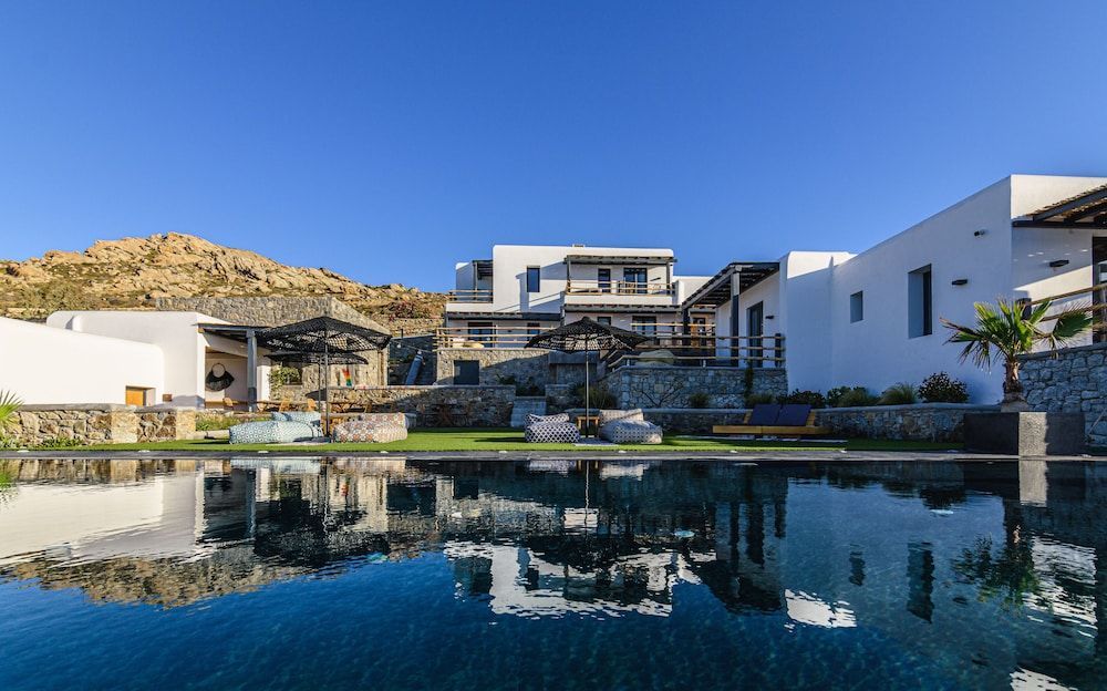 Maregold Mykonos Micro-Boutique Suites, Adults Only 1