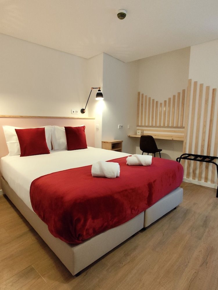 Bacalhoeiros 125 Hotel 1