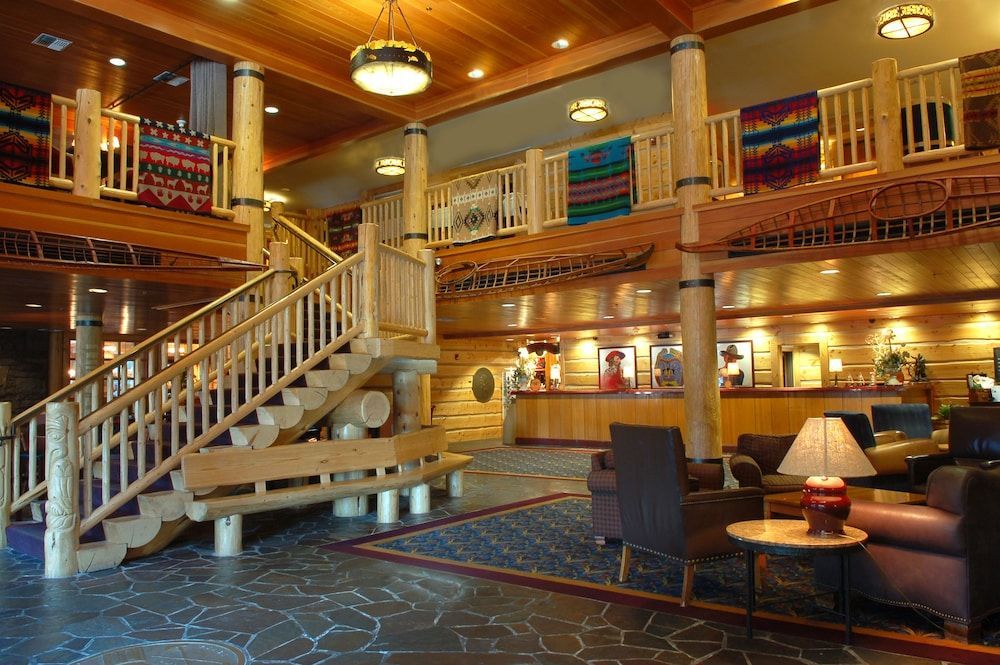Heathman Lodge 2