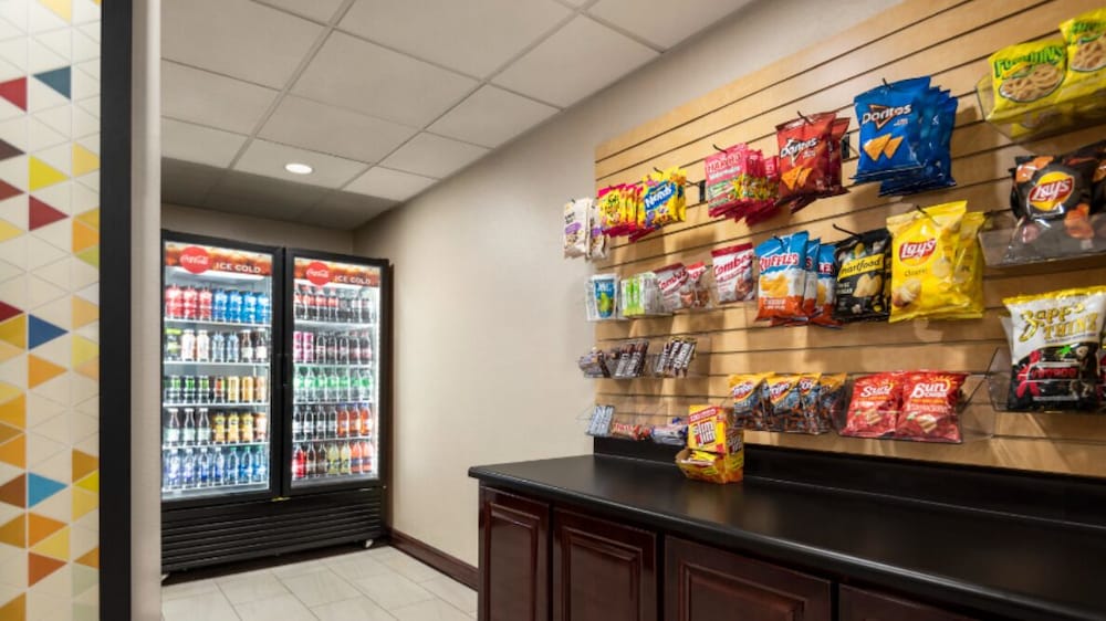 Holiday Inn Express & Suites MOBILE WEST - I-10 by IHG 1