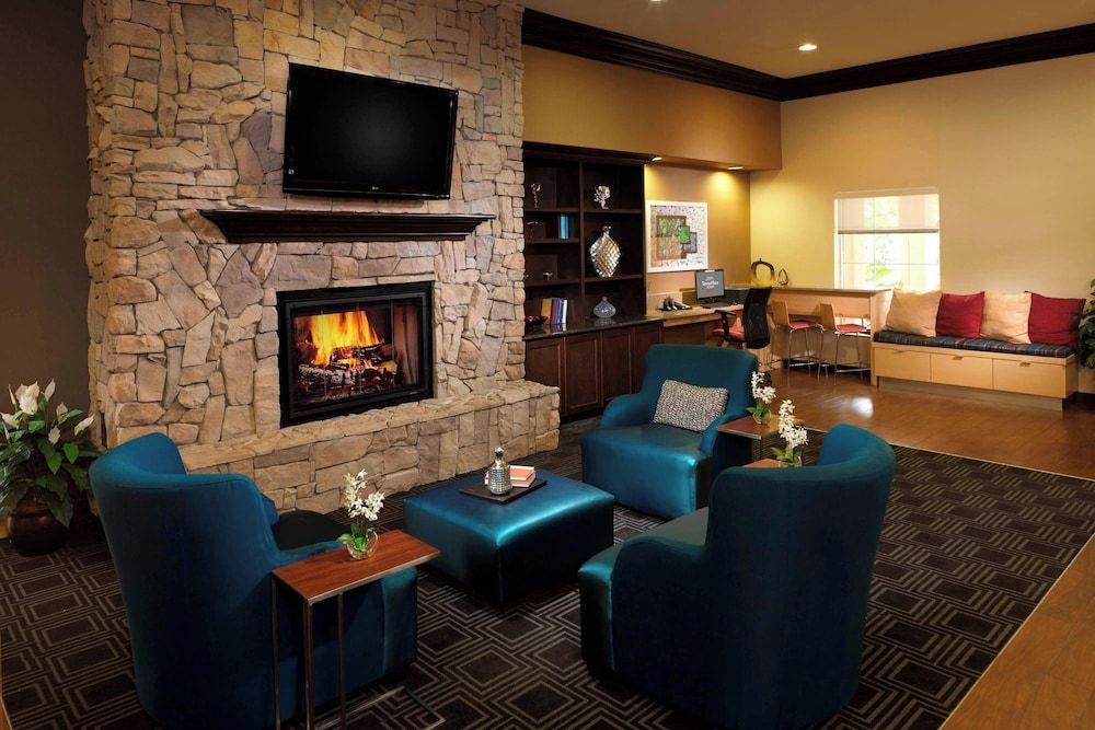 TownePlace Suites Houston Intercontinental Airport 2