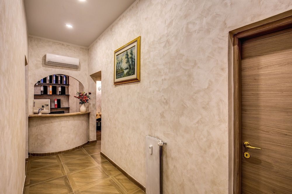 AMICI GUESTHOUSE 2