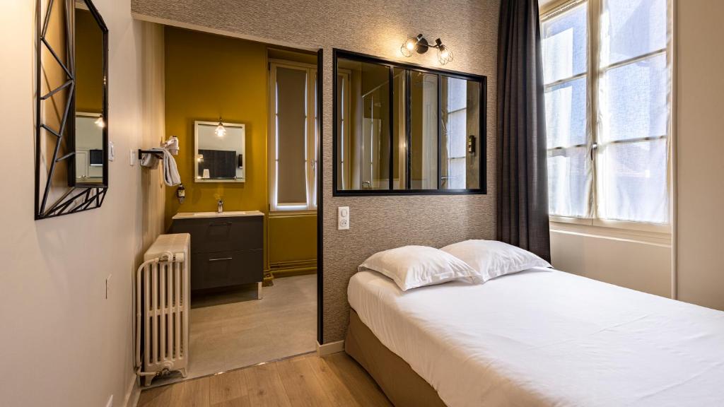 Logis Hostellerie Bressane 1