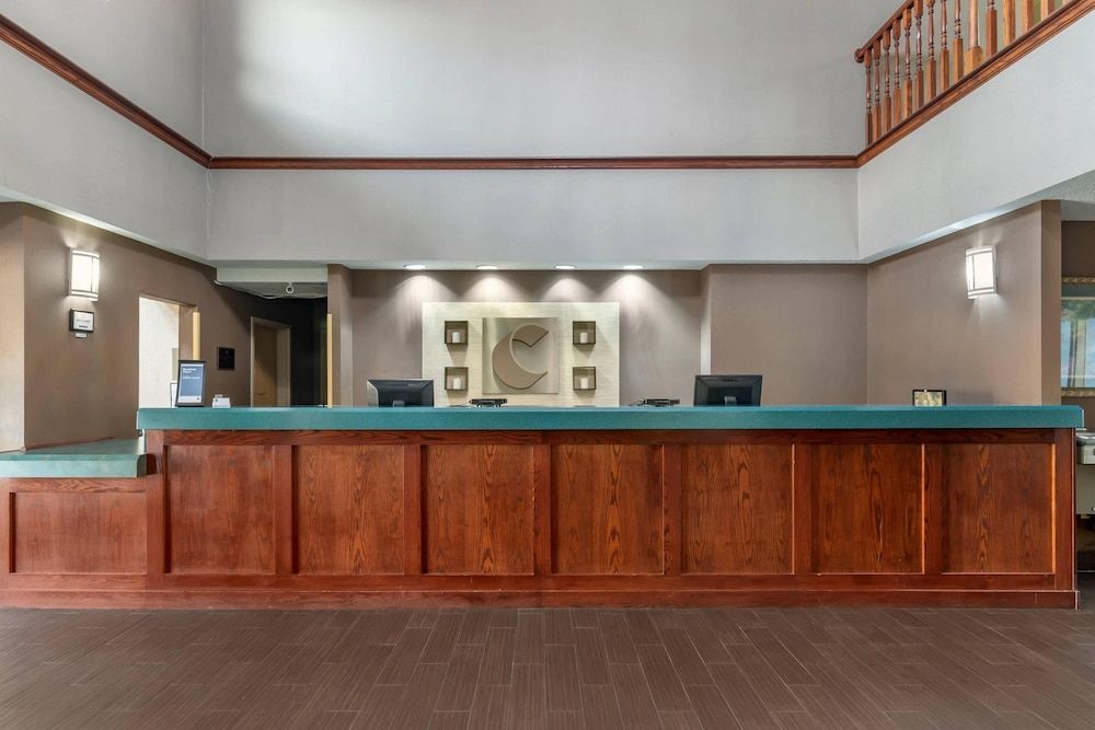 Comfort Inn & Suites Lees Summit - Kansas City 2
