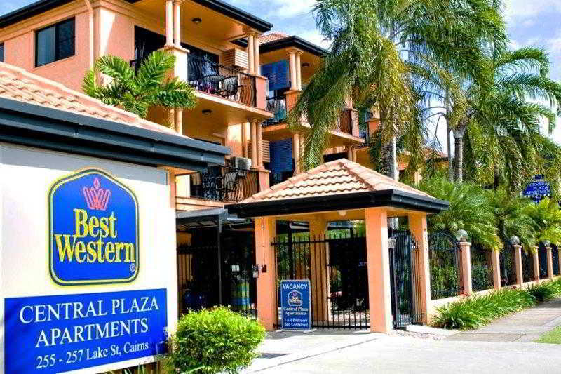 Central Plaza Apartments 1