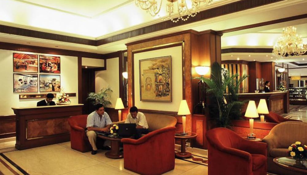 Fariyas Hotel Mumbai , Colaba 2
