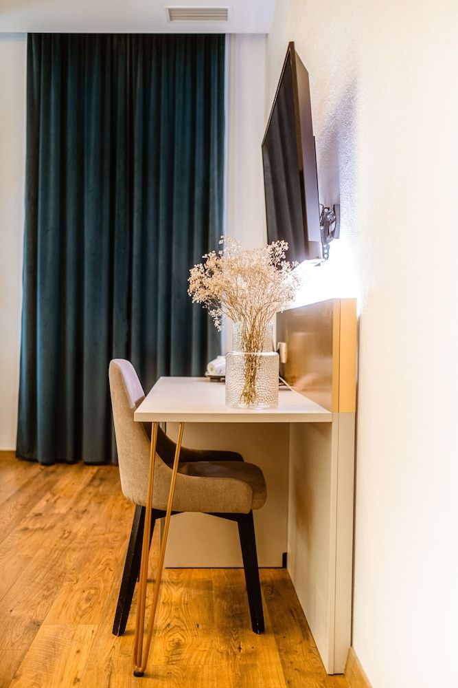 Casa Chitic Hotels 2