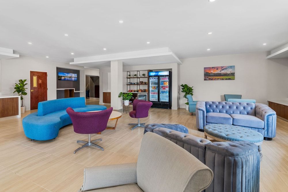 Roundhouse Suites 1