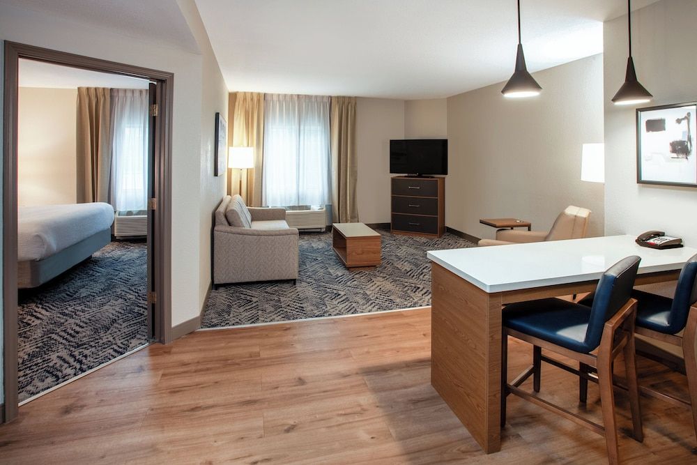 Candlewood Suites ARUNDEL MILLS / BWI AIRPORT by IHG 2