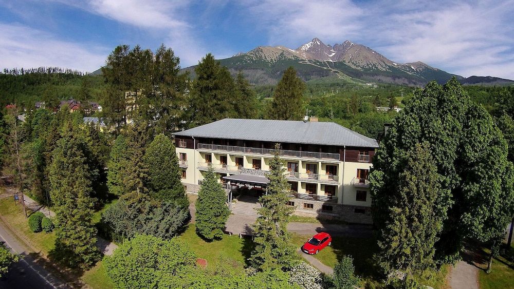 APLEND Hotel Lujza Major - Tatry Card v cene 1