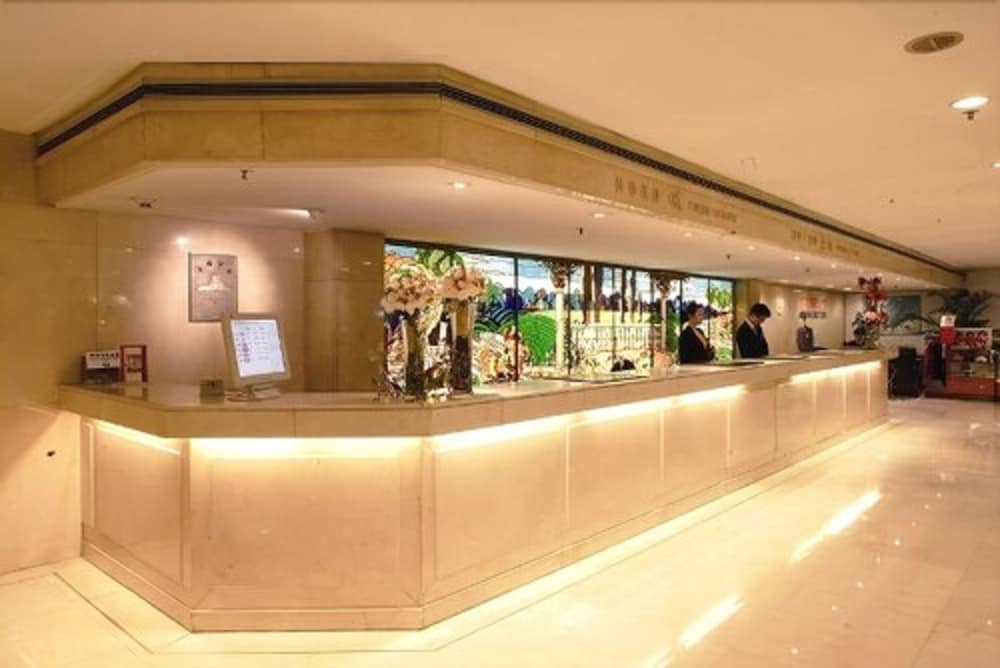 Jianguo Hotel Shanghai 2
