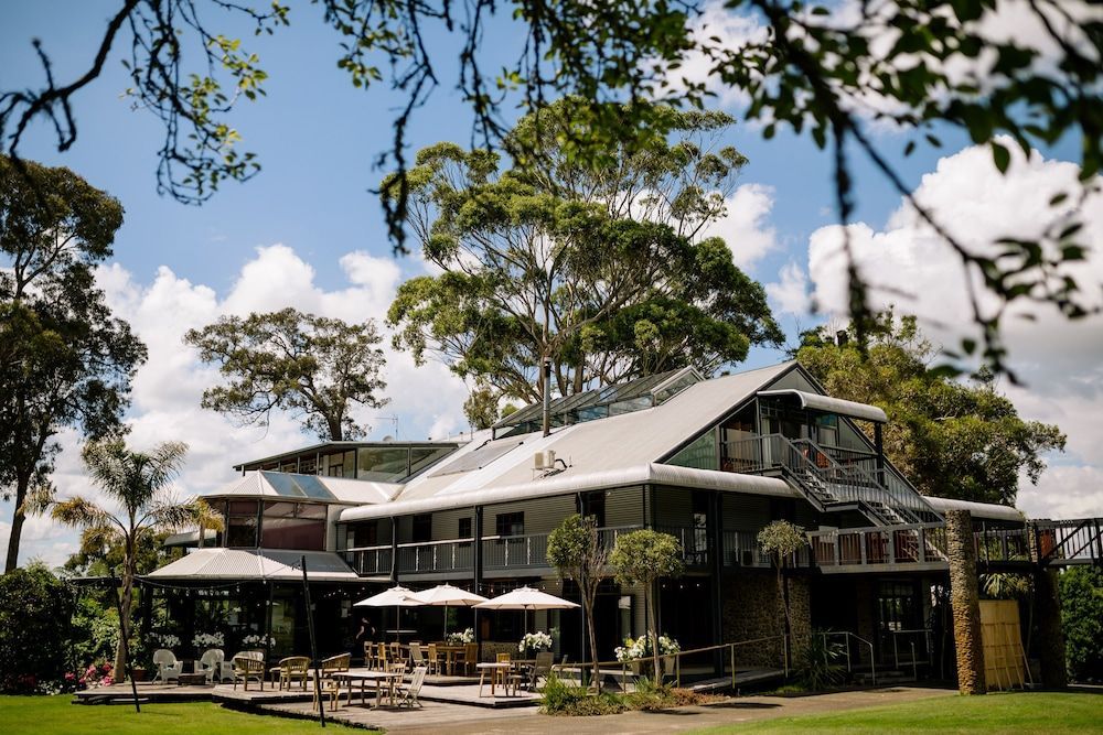The Narrows Landing Hotel 1