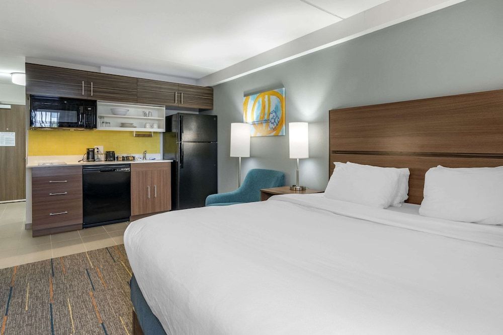 MainStay Suites Lexington I-75 1