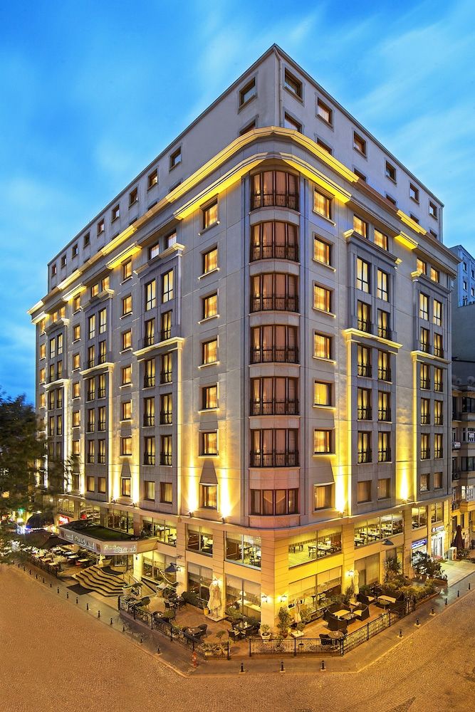 Arts Hotel Taksim 1