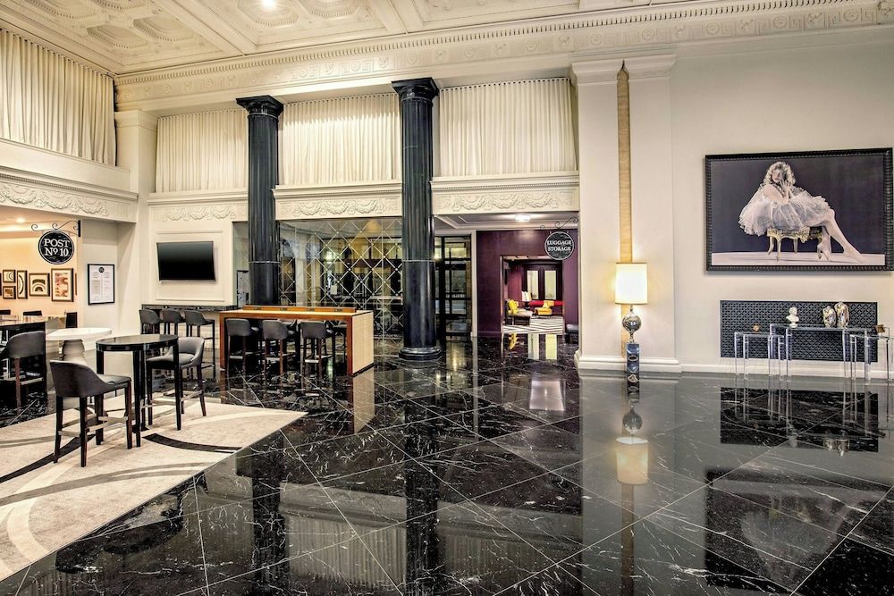 Courtyard by Marriott Boston Downtown 2