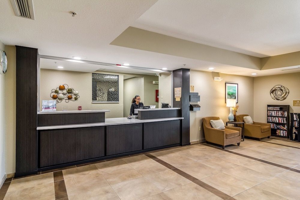Candlewood Suites JACKSONVILLE EAST MERRIL ROAD by IHG 2