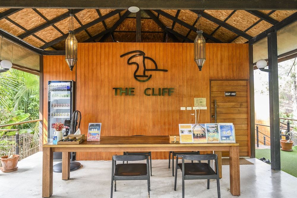 The Cliff Lipe 2