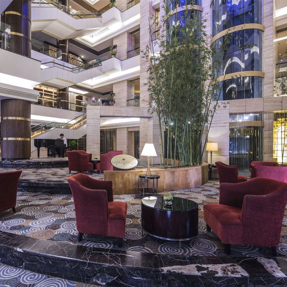 Howard Johnson Pearl Plaza Wuhan 2