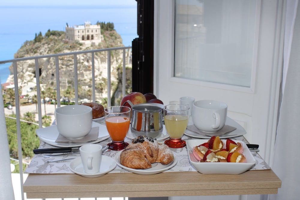 B&B Island Tropea vista mare 1
