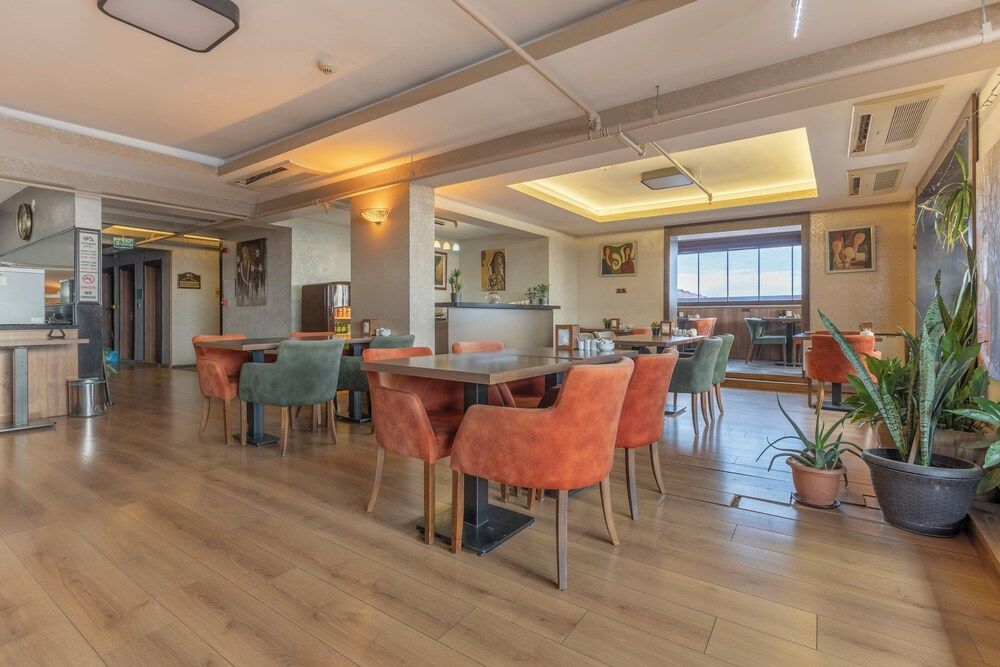 Hotel Atabay 1