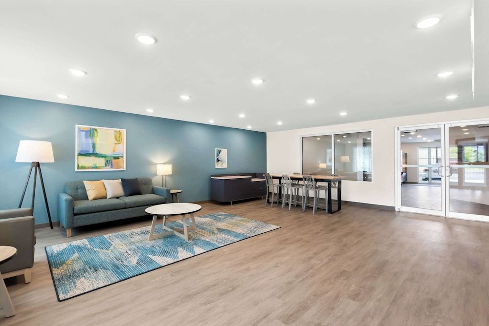 WoodSpring Suites Savannah West Chatham Parkway 2
