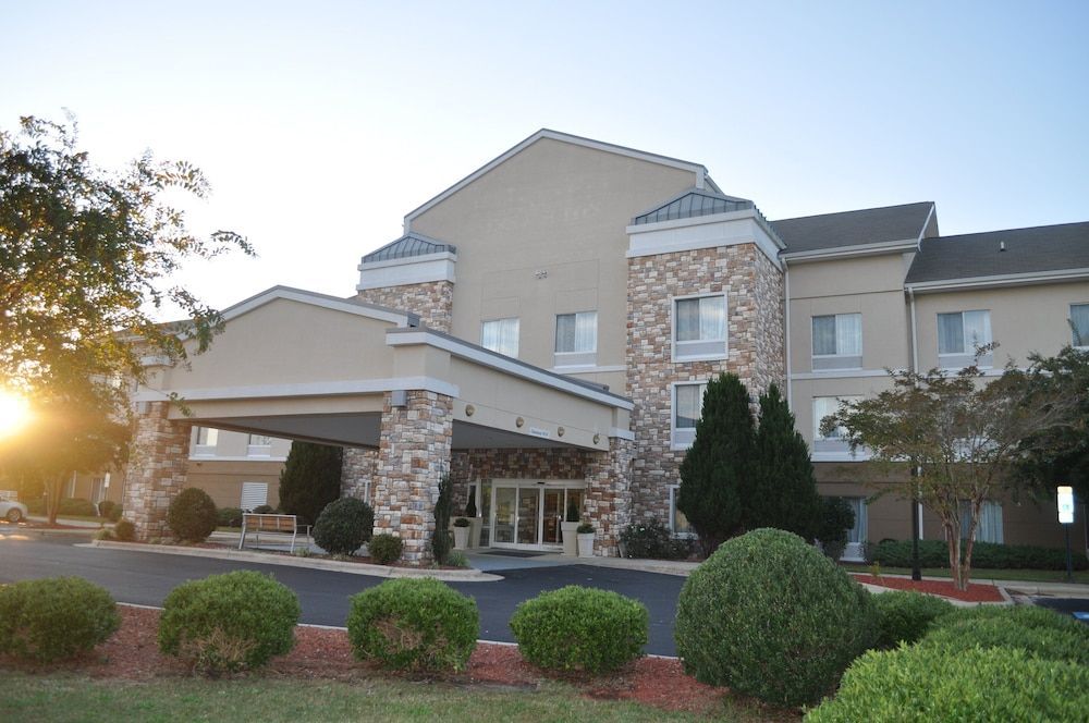 Holiday Inn Express WILLIAMSTON by IHG 1
