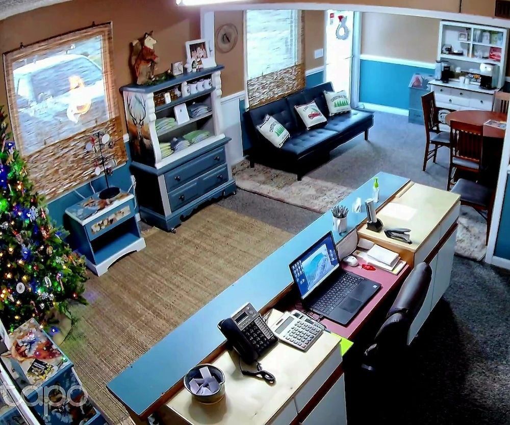 Fox Mountain Inn 2