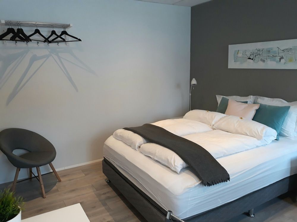 Post-Plaza Guesthouse 2