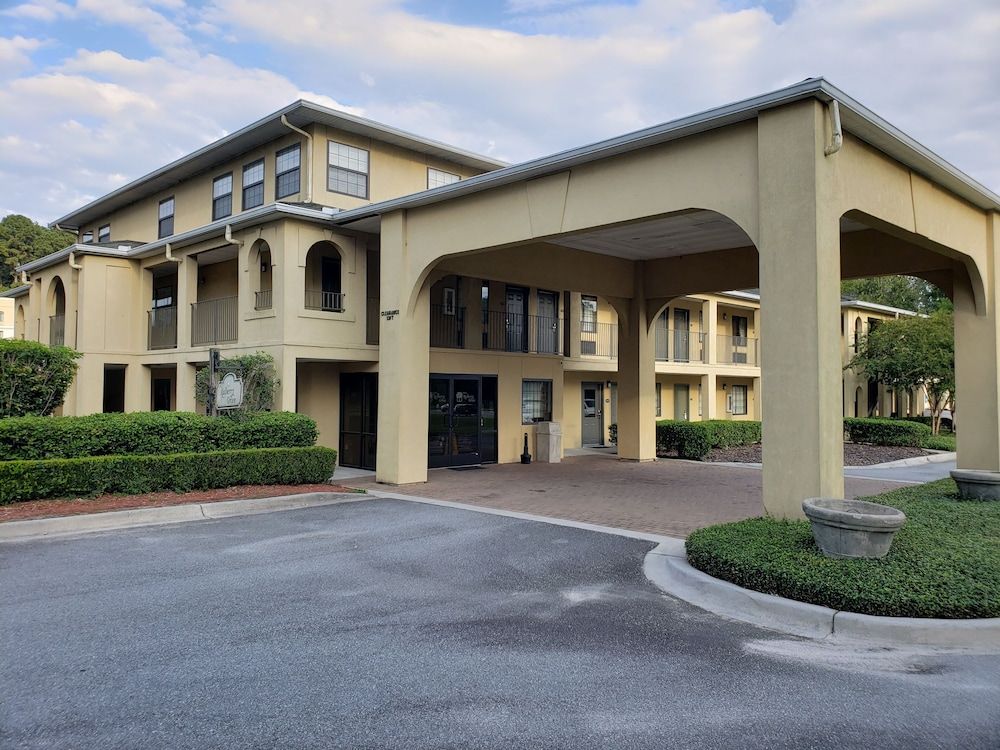 Inn at Mulberry Grove 1