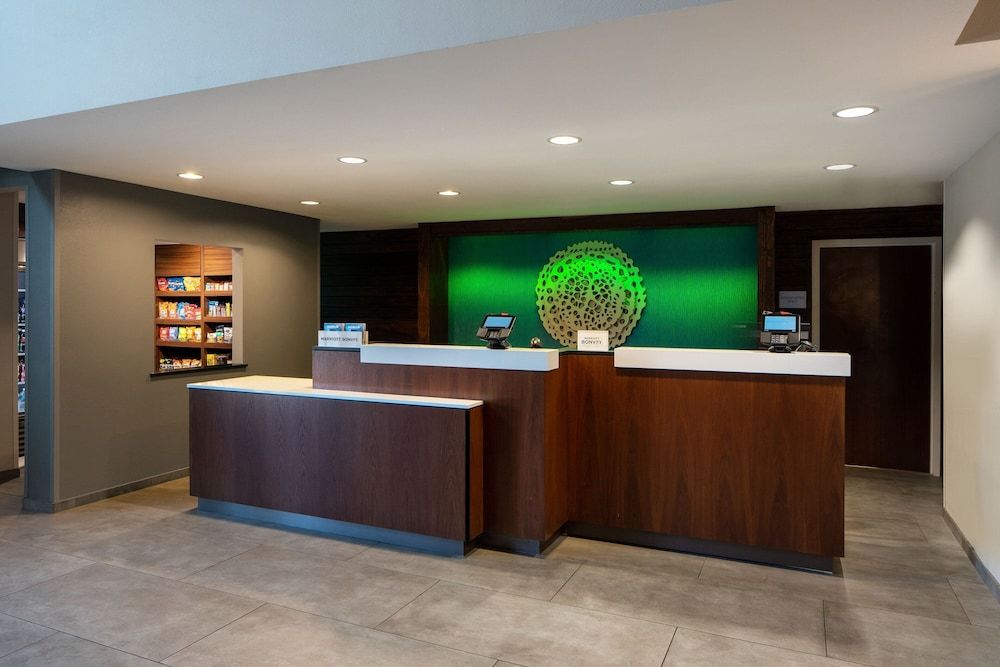 Fairfield Inn & Suites by Marriott Destin 2