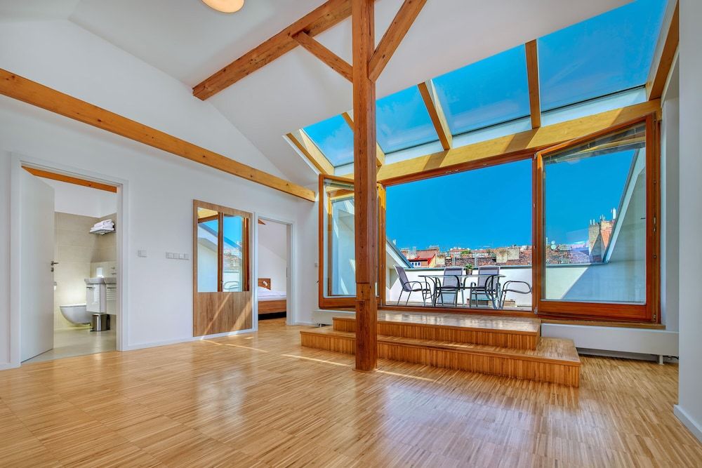 Downtown Suites Kodanska 1