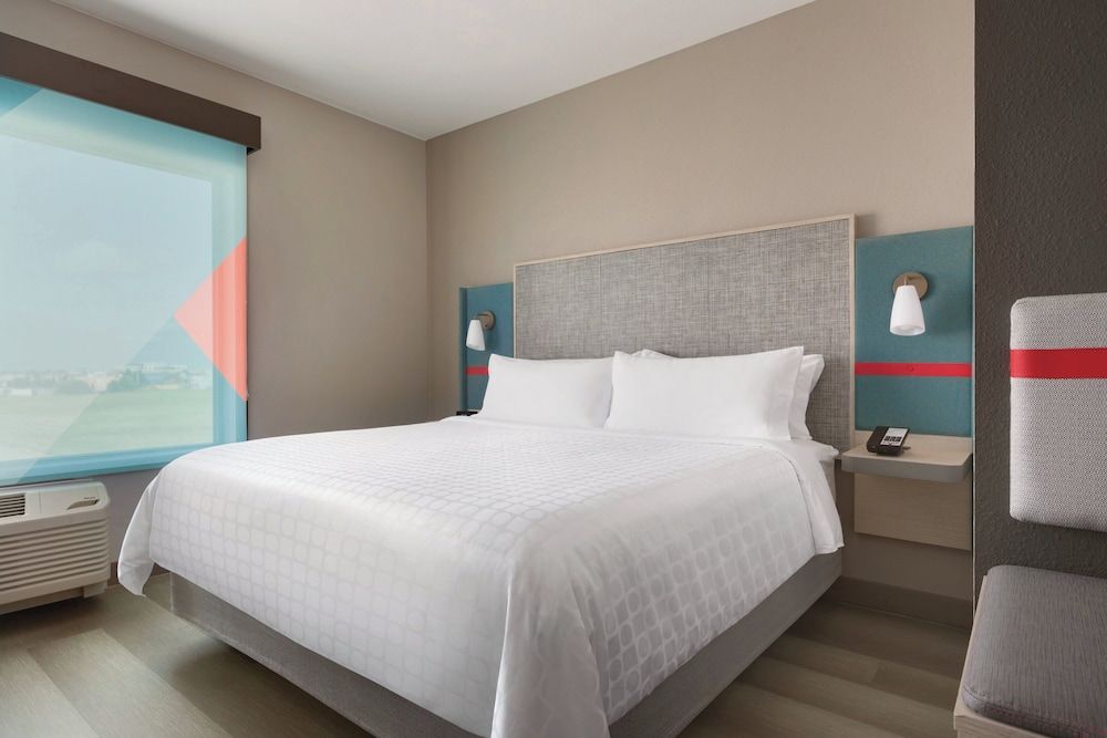 avid hotel Dallas North - McKinney by IHG 2