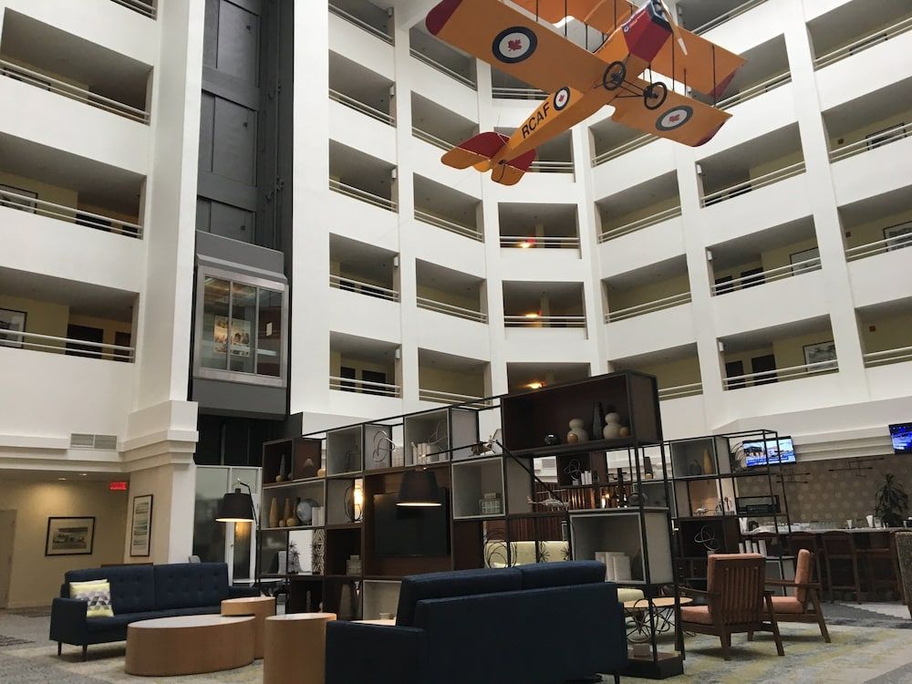 Holiday Inn MONTREAL-LONGUEUIL by IHG 2