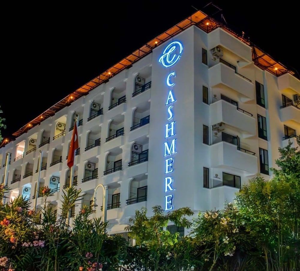 Cashmere Hotel 1