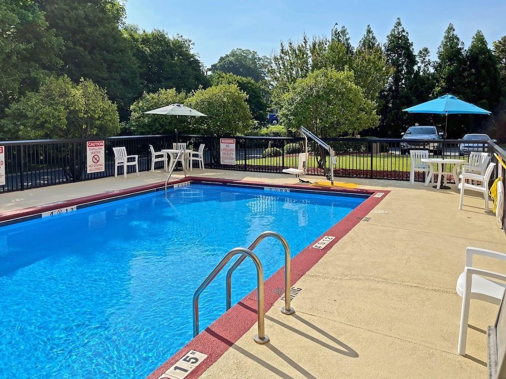 Comfort Suites Salisbury I-85 1