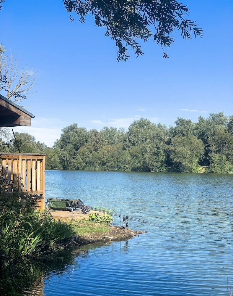 Woodlakes Country Park 1