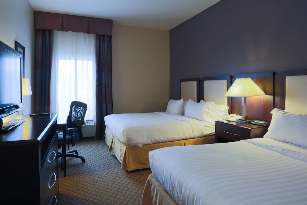 Holiday Inn Express & Suites BLYTHEWOOD by IHG 2