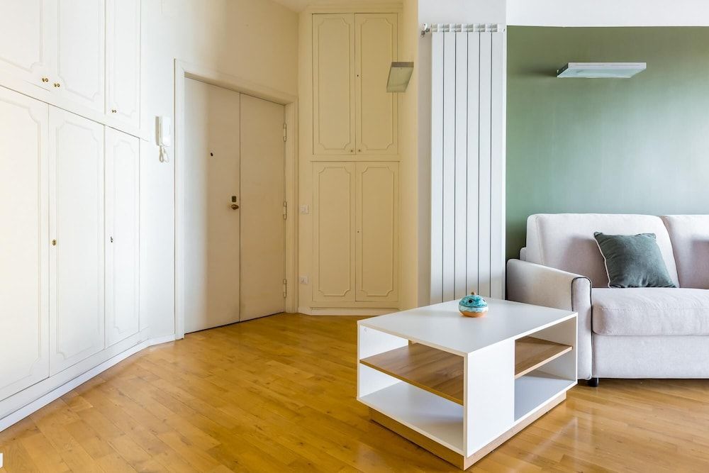 Chiaia Mon Amour Elegant Flat by Napoliapartments 2