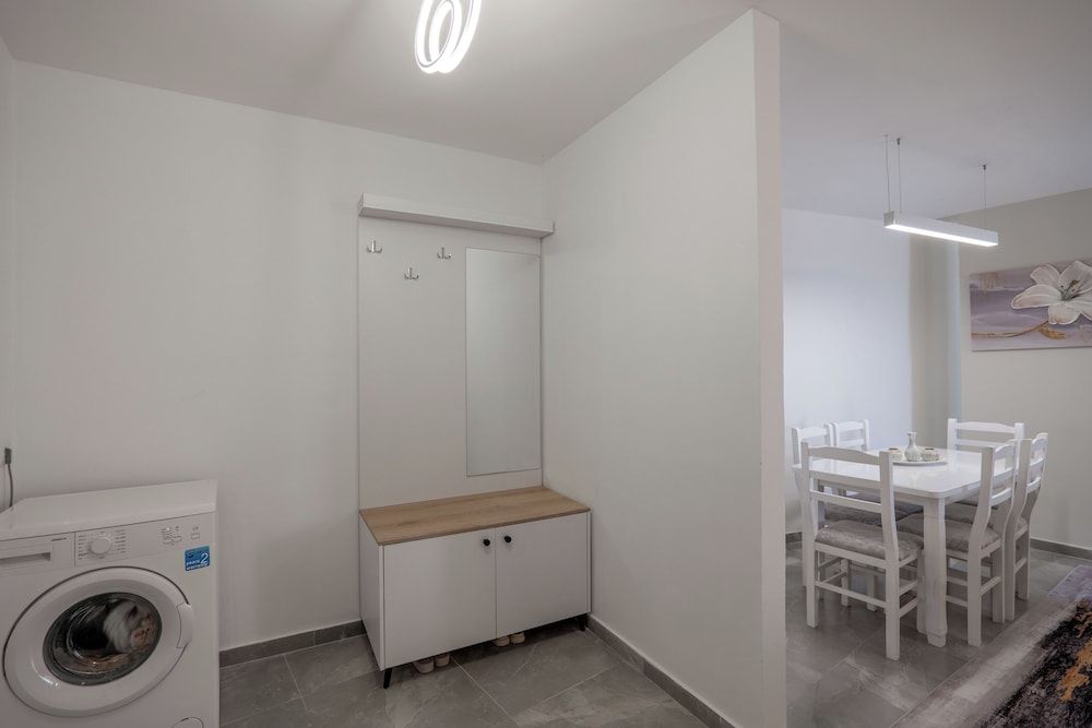 Esel Apartments 1