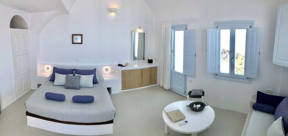 Altana Heritage Suites 1